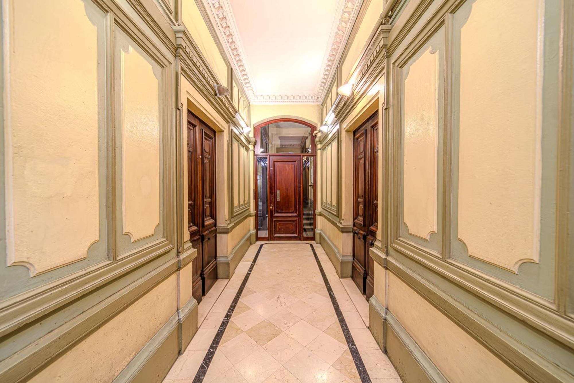 The Grenette Spacious Renovated Apartment 8 People Cordeliers ليون المظهر الخارجي الصورة