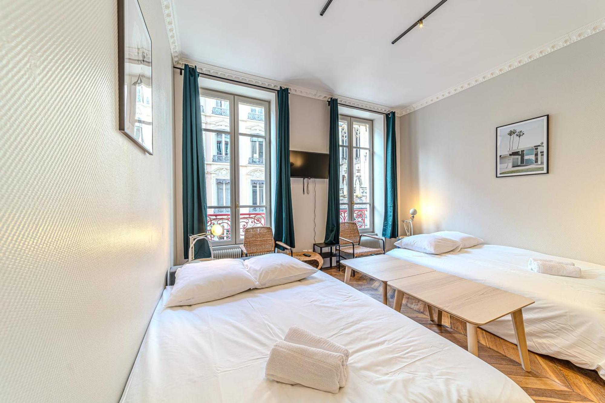 The Grenette Spacious Renovated Apartment 8 People Cordeliers ليون المظهر الخارجي الصورة